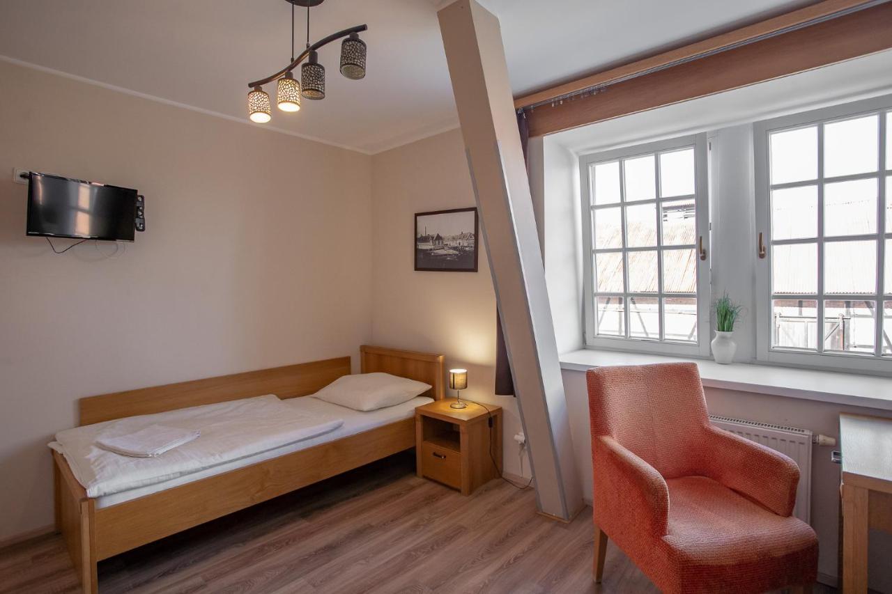Penzion Statek Bernard Královské Poříčí Extérieur photo