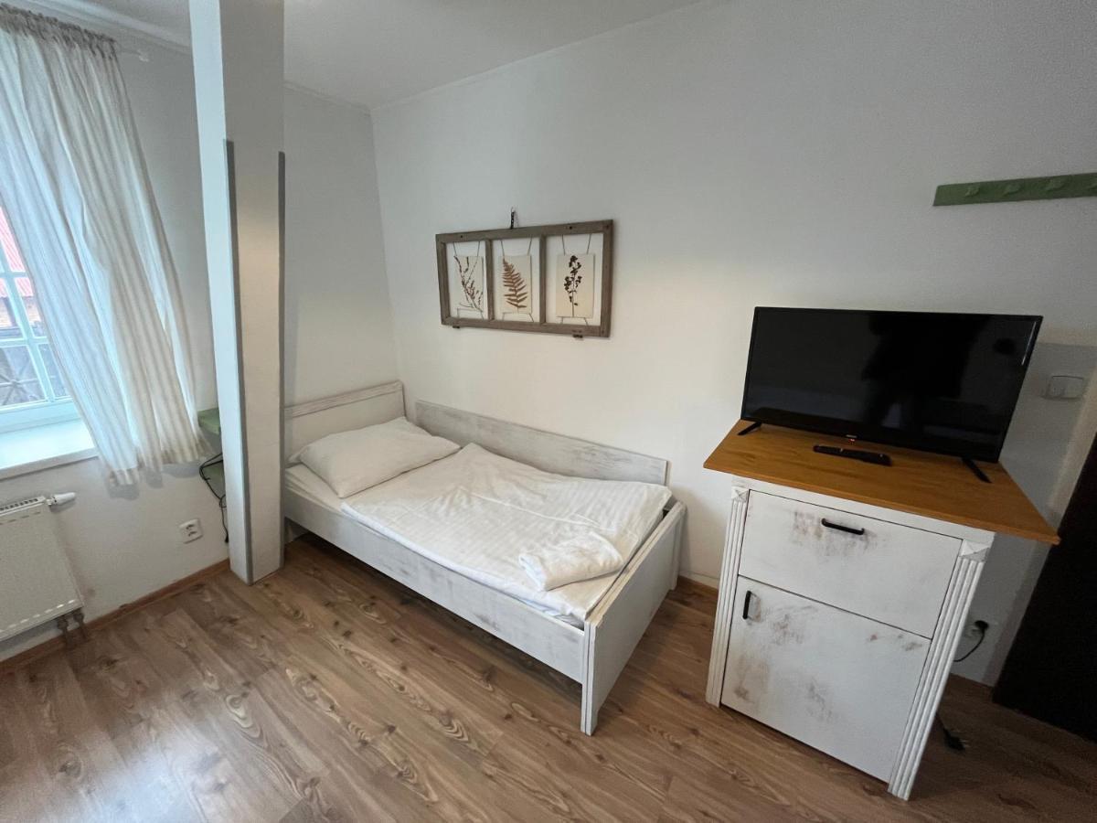 Penzion Statek Bernard Královské Poříčí Extérieur photo